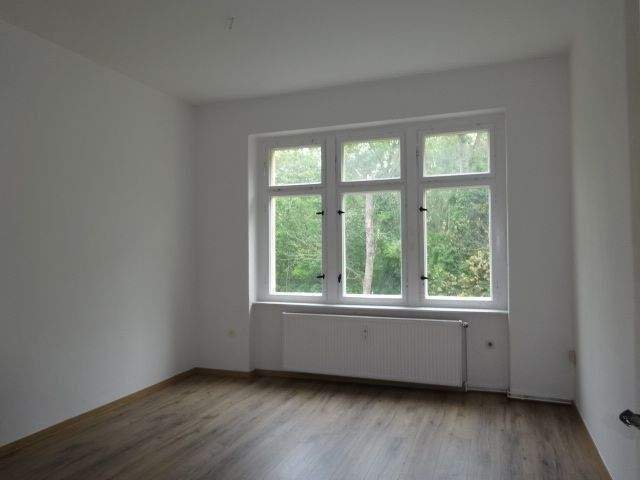 Etagenwohnung Zeitz Aue - 3 Zimmer, 58 m&sup2;, 300&euro; | Angebot:23866016