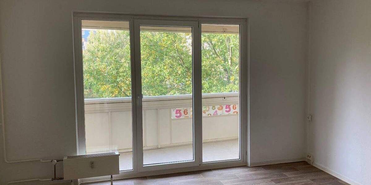 Etagenwohnung Gera Lusan - 2 Zimmer, 50 m&sup2;, 295&euro; | Angebot:24972127