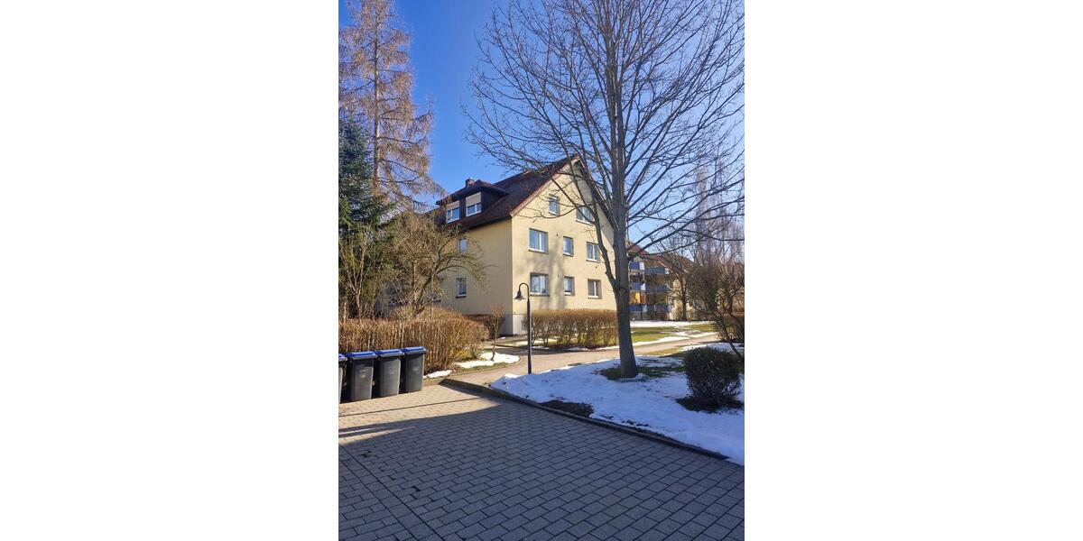 Dachgeschoßwohnung Triptis - 2 Zimmer, 58 m&sup2;, 405&euro; | Angebot:25377999