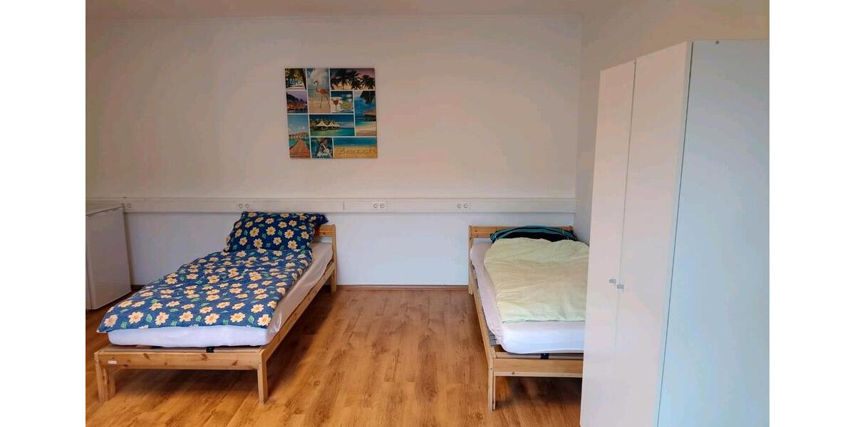 Wohnen auf Zeit Korschenbroich - 5 Zimmer, 5 m&sup2;, 15&euro; | Angebot:19869960