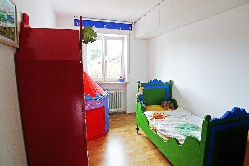 Gräfelfing | Wunderschönes Mittelhaus eines Dreispänners 6 zimmer