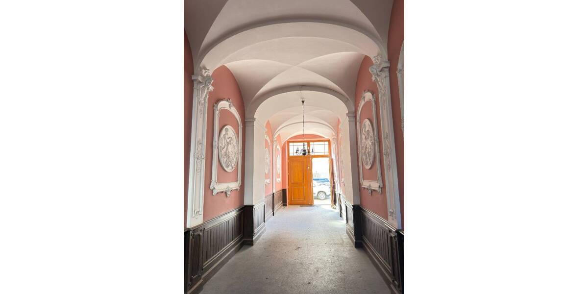 Etagenwohnung München Neuhausen-Nymphenburg - 3 Zimmer, 110 m&sup2;, 2.300&euro; | Angebot:26170654