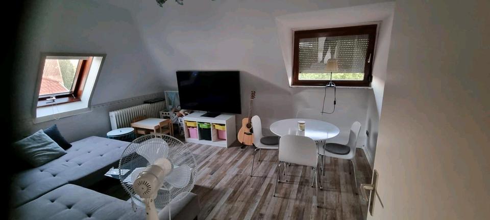 Dachgeschoßwohnung Pforzheim Brötzingen - 3 Zimmer, 53 m&sup2;, 950&euro; | Angebot:24614983