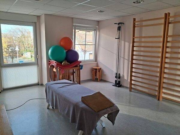 Gewerbeobjekt Wolmirstedt - 3 Zimmer, 111 m&sup2;, 1.332&euro; | Angebot:25708750