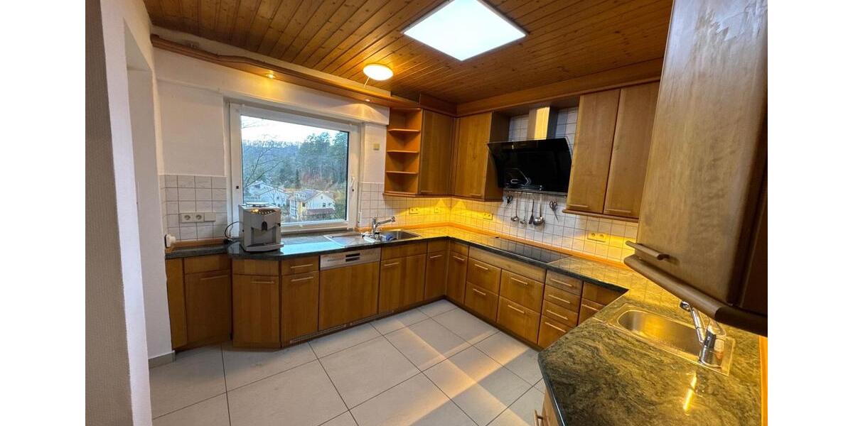 Etagenwohnung Waldfischbach-Burgalben Burgalben - 4.5 Zimmer, 190 m&sup2;, 950&euro; | Angebot:25902418