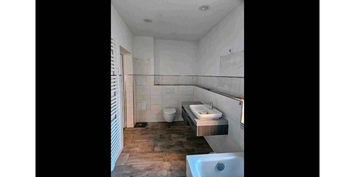 Etagenwohnung Sebnitz - 3 Zimmer, 85 m&sup2;, 465&euro; | Angebot:25840922