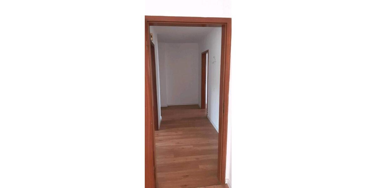 Etagenwohnung Wahlstedt - 3 Zimmer, 83 m&sup2;, 1.100&euro; | Angebot:26613992