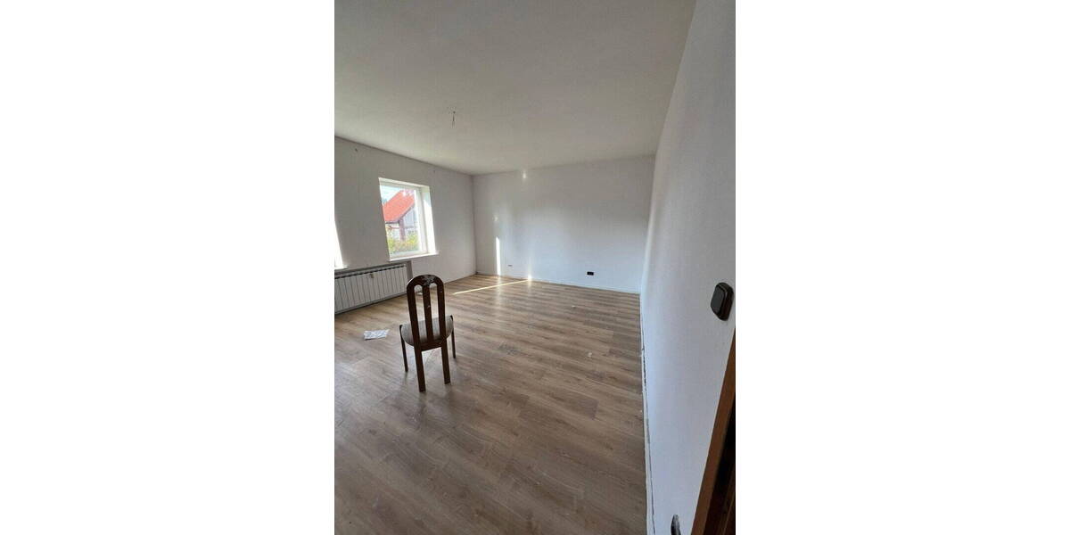 Etagenwohnung Obernkirchen - 6 Zimmer, 168 m&sup2;, 1.200&euro; | Angebot:26740854