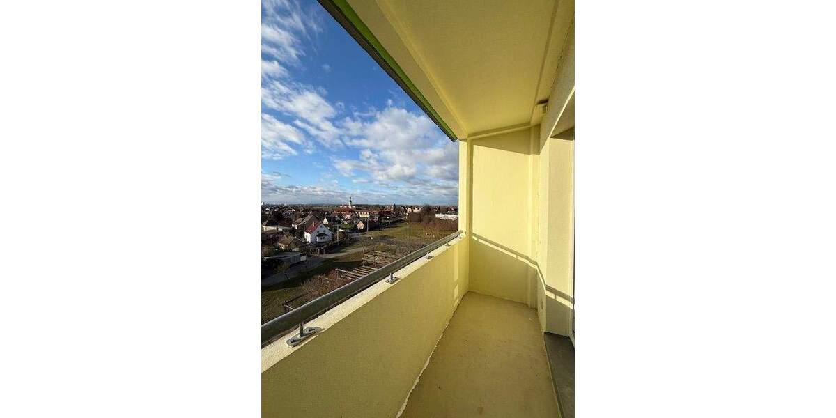 Etagenwohnung Zeithain - 4 Zimmer, 77 m&sup2;, 400&euro; | Angebot:25820738