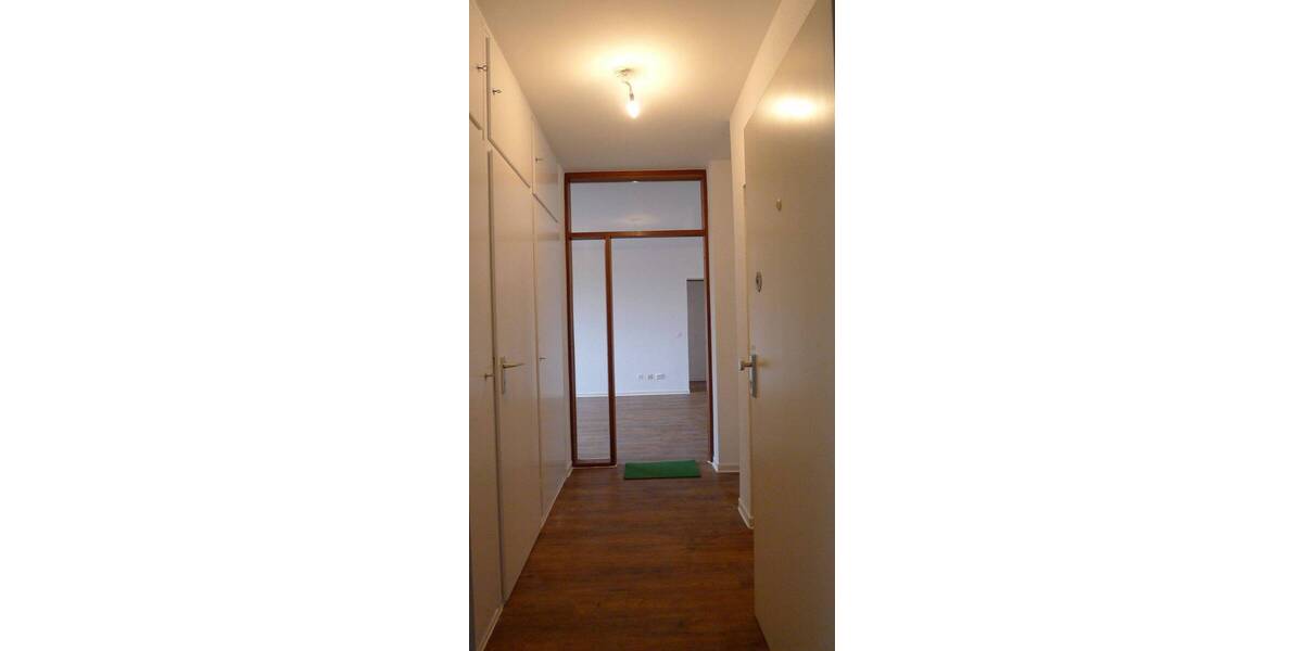 Etagenwohnung Köln Bocklemünd/Mengenich - 3 Zimmer, 96 m&sup2;, 1.445&euro; | Angebot:26036906