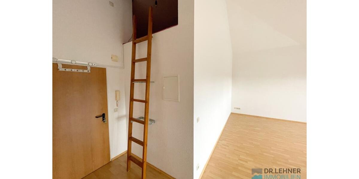 Dachgeschoßwohnung Wittenberge - 2 Zimmer, 83 m&sup2;, 675&euro; | Angebot:23121822