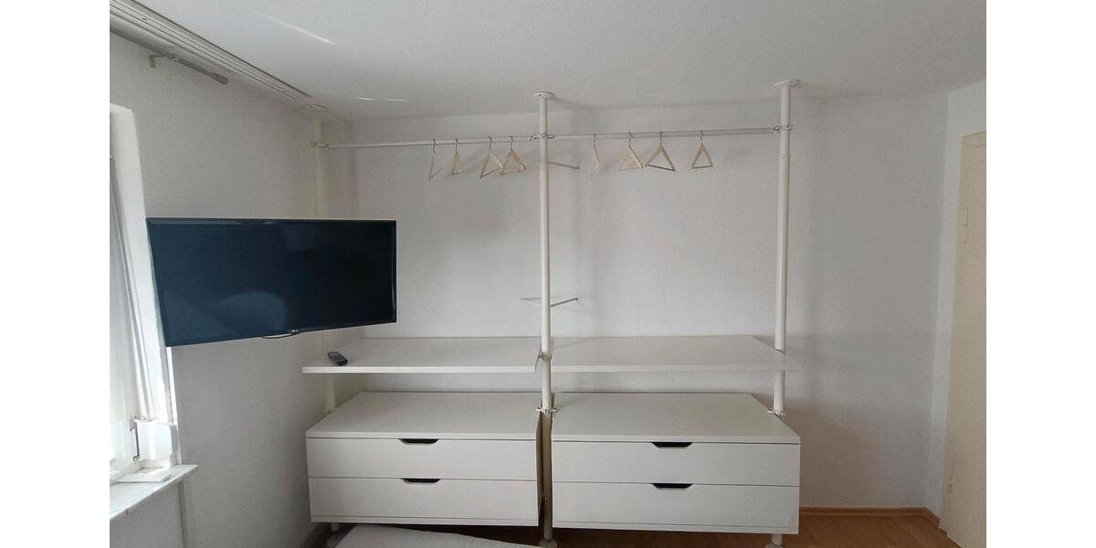 Erdgeschoßwohnung Täferrot - 4 Zimmer, 100 m&sup2;, 1.300&euro; | Angebot:26503226
