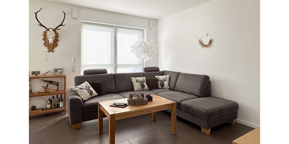 Etagenwohnung Korswandt - 3 Zimmer, 77 m&sup2;, 920&euro; | Angebot:26645279