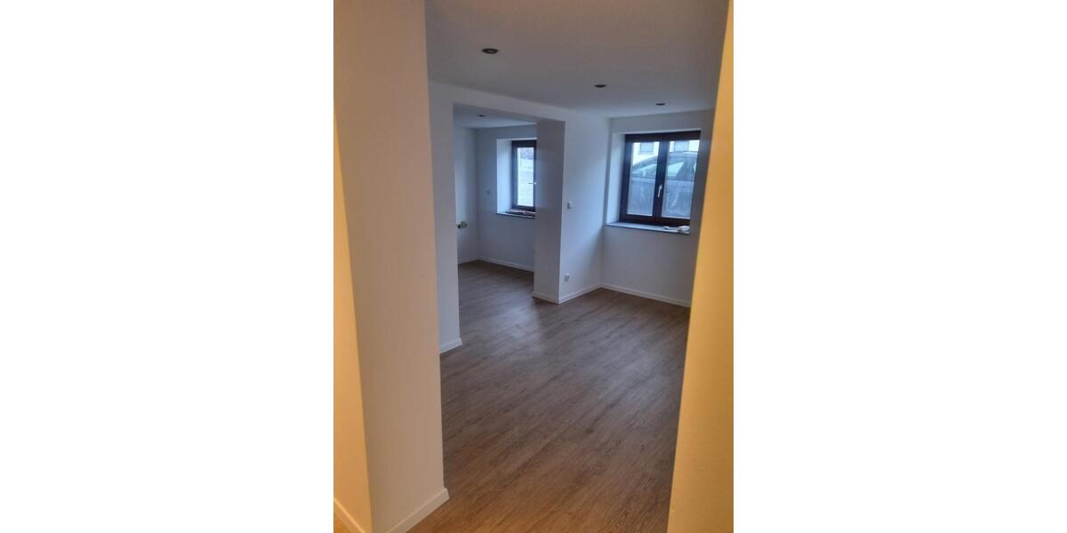 Erdgeschoßwohnung Vilshofen an der Donau - 3 Zimmer, 80 m&sup2;, 900&euro; | Angebot:26461572