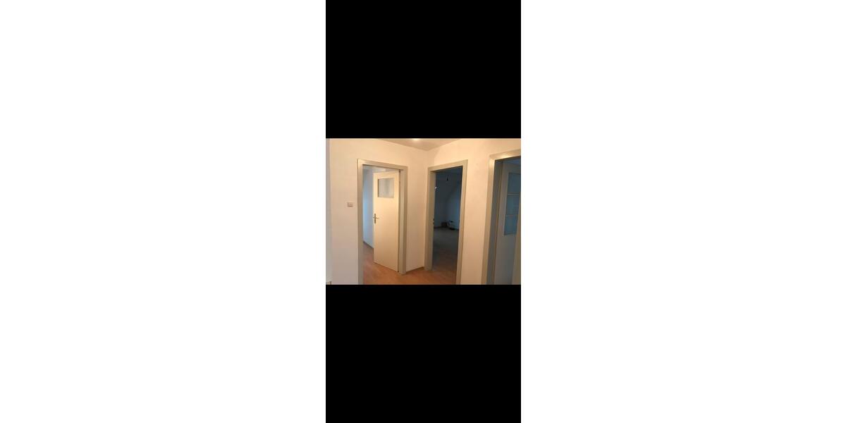 Dachgeschoßwohnung Köln Ehrenfeld - 2 Zimmer, 60 m&sup2;, 600&euro; | Angebot:25219704