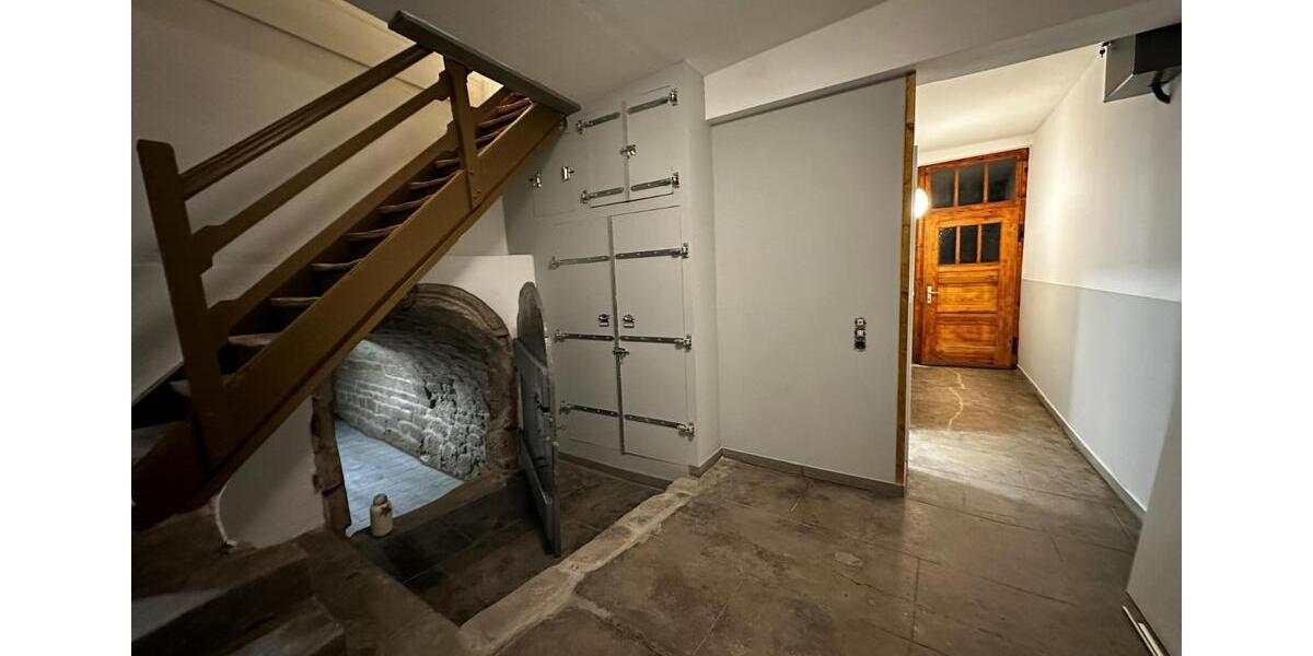 Wohnen auf Zeit Esslingen am Neckar - 4 Zimmer, 90 m&sup2;, 550&euro; | Angebot:23732599