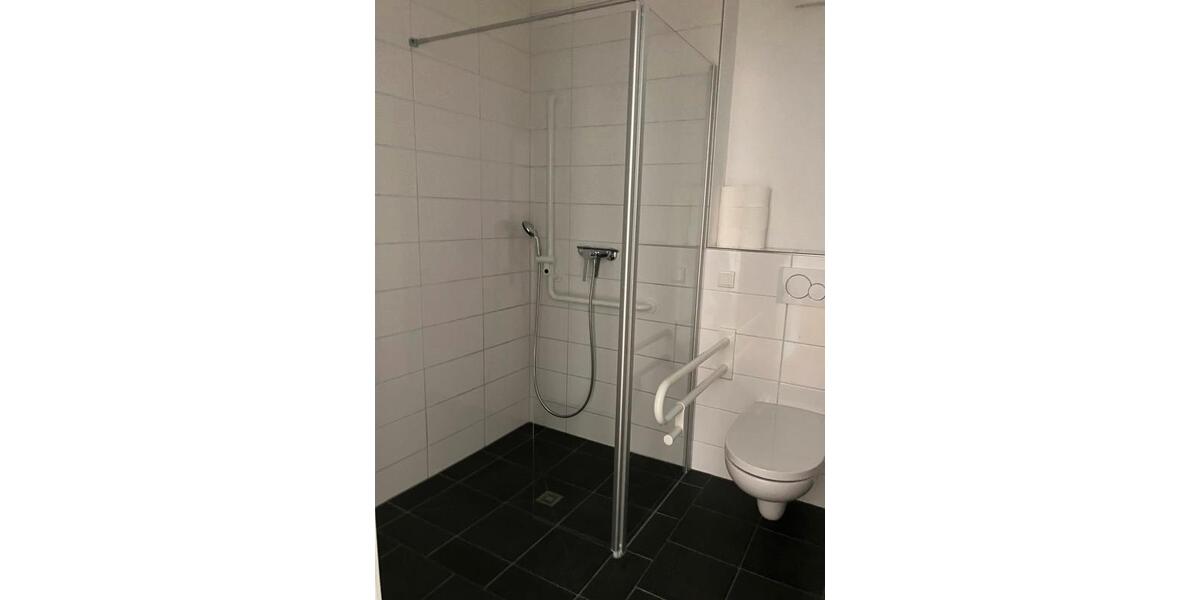 Erdgeschoßwohnung Darmstadt Darmstadt-Ost - 2 Zimmer, 68 m&sup2;, 1.017&euro; | Angebot:24408175