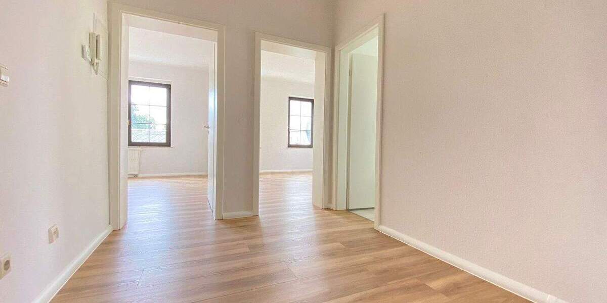 Etagenwohnung Neukirchen Neukirchen - 2 Zimmer, 57 m&sup2;, 345&euro; | Angebot:25970326