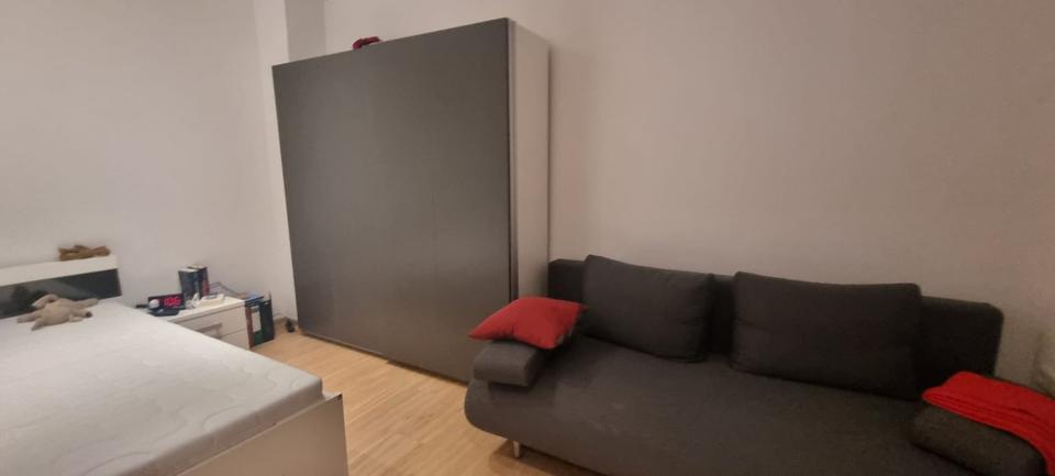 Etagenwohnung Losheim am See - 3 Zimmer, 120 m&sup2;, 800&euro; | Angebot:24750731