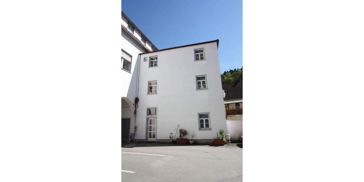 Mehrfamilienhaus, Wohnhaus Heppenheim Kirschhausen - 3 Zimmer, 93 m&sup2;, 900&euro; | Angebot:25142353