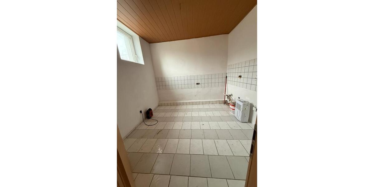 Etagenwohnung Maikammer - 3 Zimmer, 70 m&sup2;, 1.150&euro; | Angebot:26348897