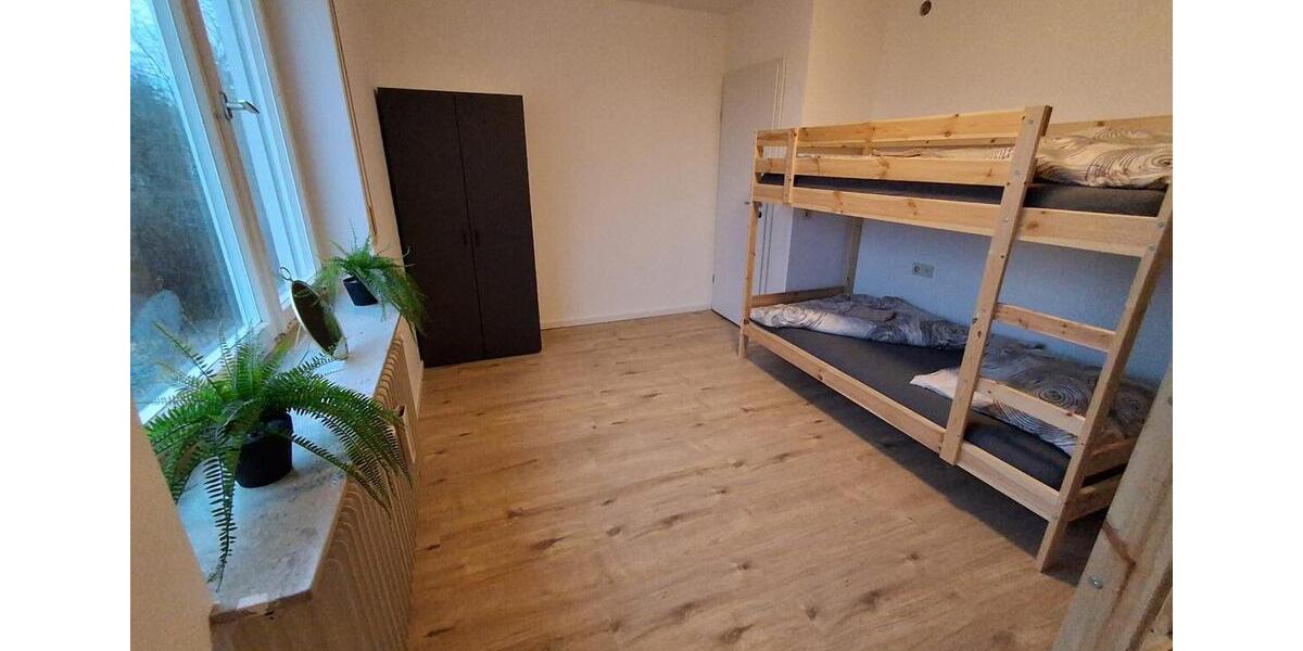 Erdgeschoßwohnung Herbrechtingen - 6 Zimmer, 121 m&sup2;, 1.100&euro; | Angebot:26351741