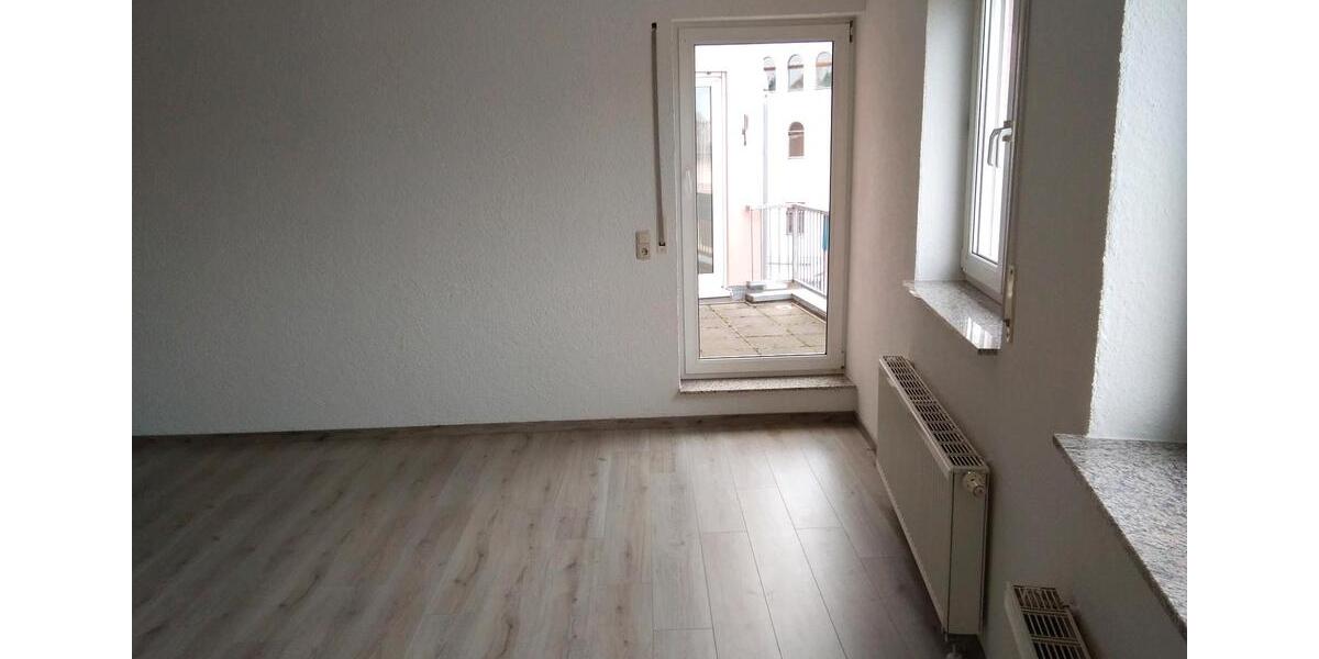 Etagenwohnung Lugau/Erzgebirge Erzgebirge - 3 Zimmer, 77 m&sup2;, 640&euro; | Angebot:26480539