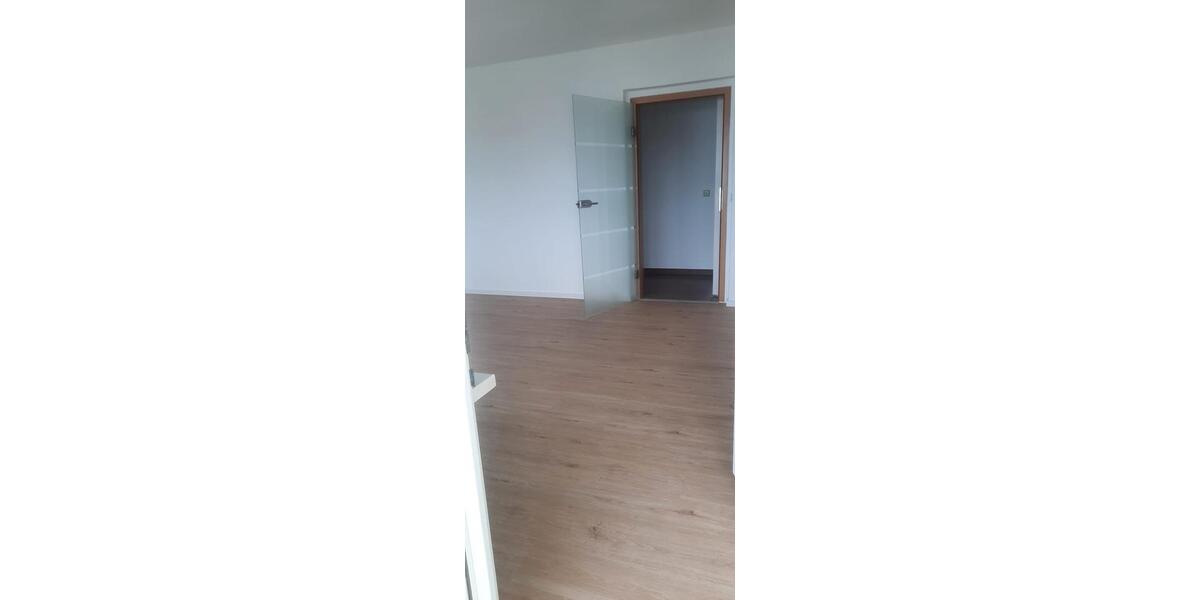 Etagenwohnung Großenhain - 2 Zimmer, 51 m&sup2;, 530&euro; | Angebot:25056535