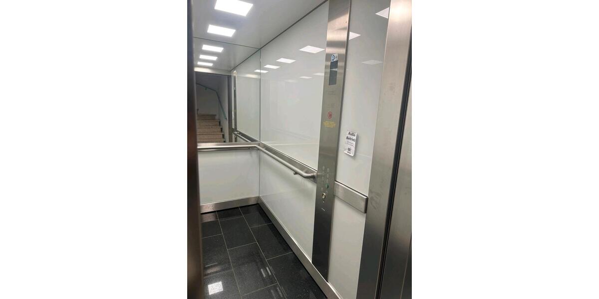 Etagenwohnung Sindelfingen Eichholz - 3 Zimmer, 80 m&sup2;, 1.050&euro; | Angebot:26504448