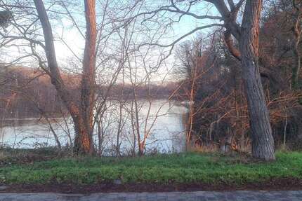 Haus zum Mieten in Petzow 1.500 € 90.86 m² 3 zimmer