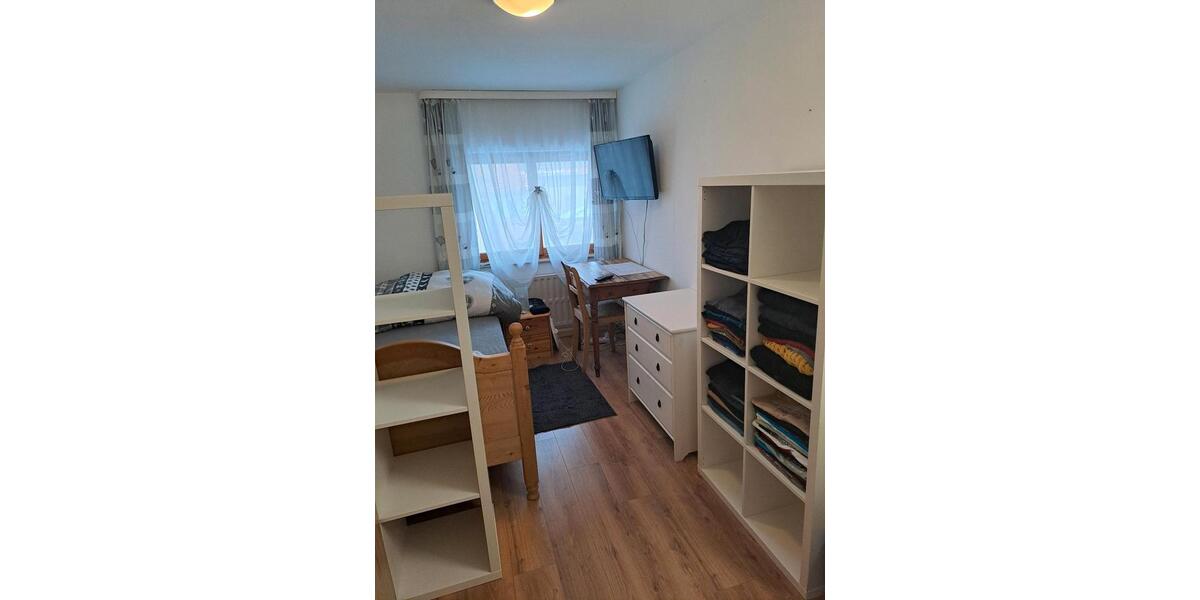 Wohnen auf Zeit Leutkirch im Allgäu - 1 Zimmer, 10 m&sup2;, 350&euro; | Angebot:25963236