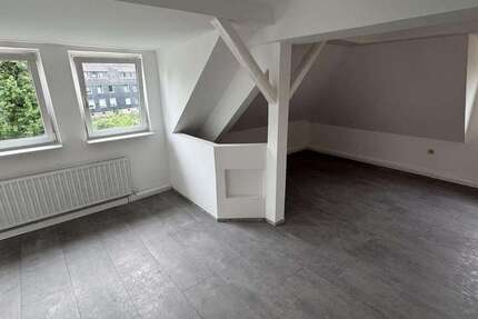 Wohnung Wuppertal Cronenberg Cronenberg - 3 Zimmer, 80 m&sup2;, 690&euro; | Angebot:24790343