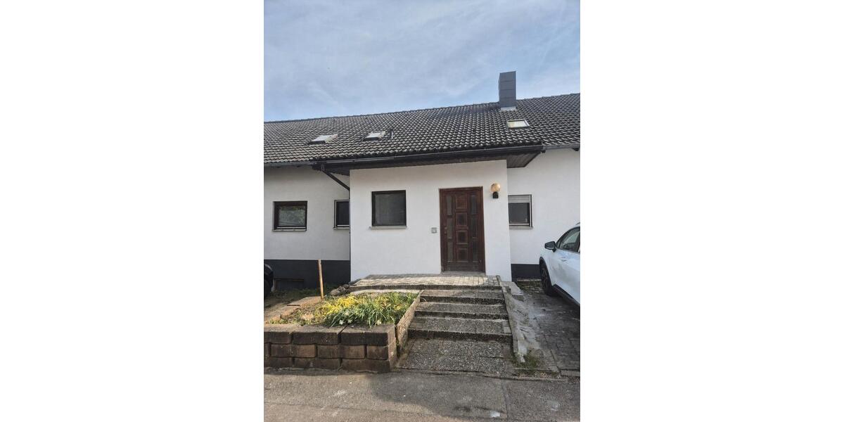 Dachgeschoßwohnung Seitingen-Oberflacht Oberflacht - 3 Zimmer, 87 m&sup2;, 850&euro; | Angebot:26346894