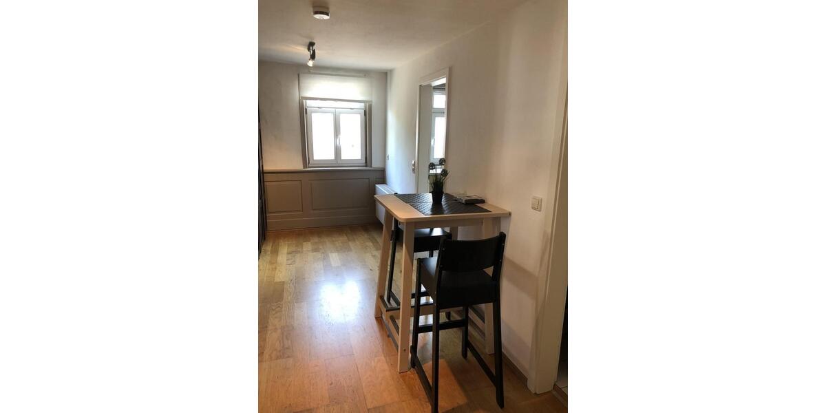 Etagenwohnung Ditzingen - 2 Zimmer, 63 m&sup2;, 1.000&euro; | Angebot:24784586