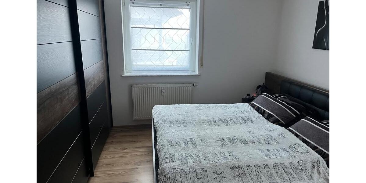 Etagenwohnung Burgebrach - 4.5 Zimmer, 100 m&sup2;, 800&euro; | Angebot:25905424