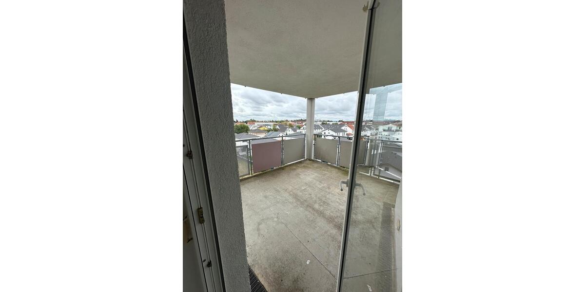 Erdgeschoßwohnung Villingen-Schwenningen Schwenningen - 5 Zimmer, 110 m&sup2;, 1.450&euro; | Angebot:25160978