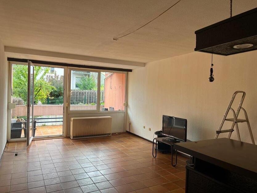 Helle 1 Zimmer Wohnung mit Balkon