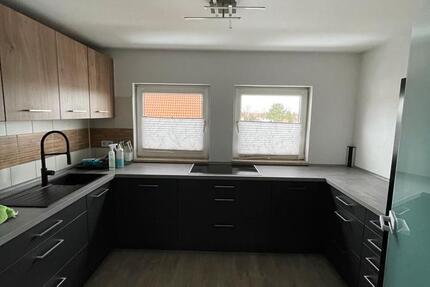 Wohnung Lengede - 3 Zimmer, 77 m&sup2;, 830&euro; | Angebot:27605715