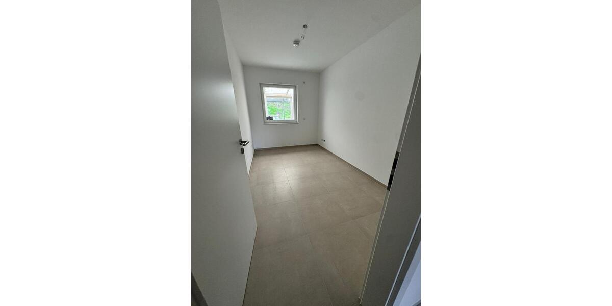 Etagenwohnung Bad Breisig - 3 Zimmer, 98 m&sup2;, 1.287&euro; | Angebot:25614282