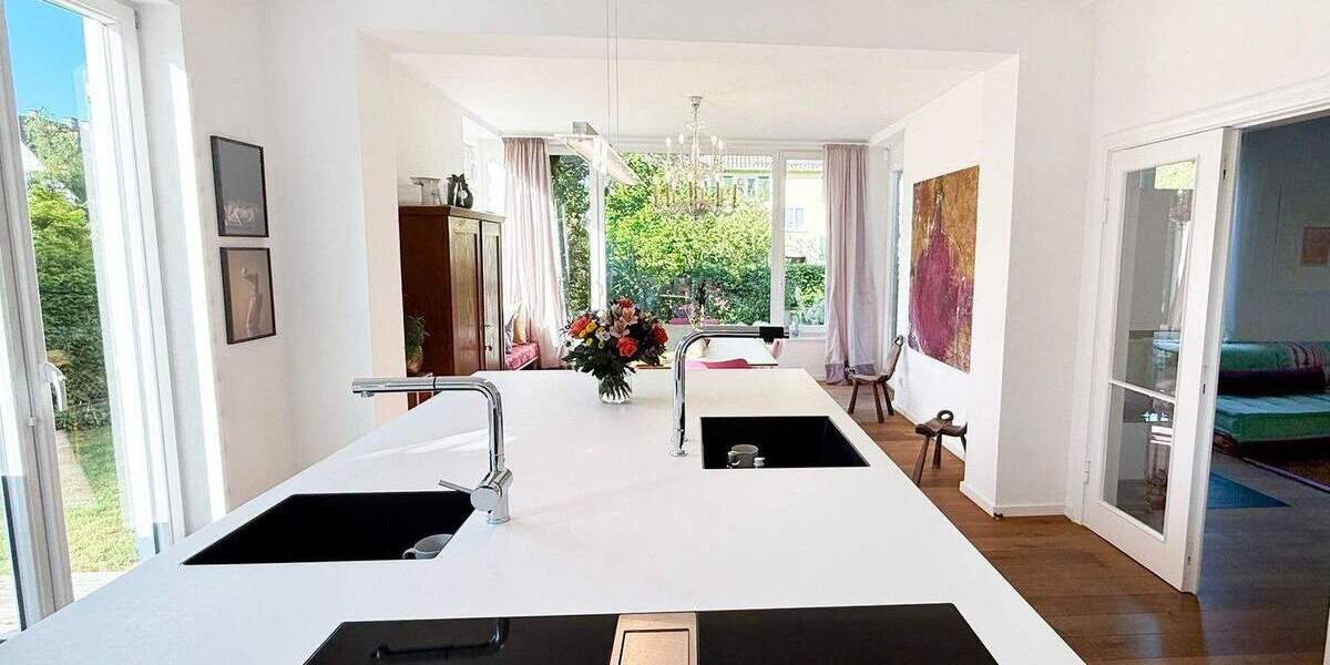 Einfamilienhaus Stuttgart Sillenbuch - 6 Zimmer, 201 m&sup2;, 5.200&euro; | Angebot:25215152