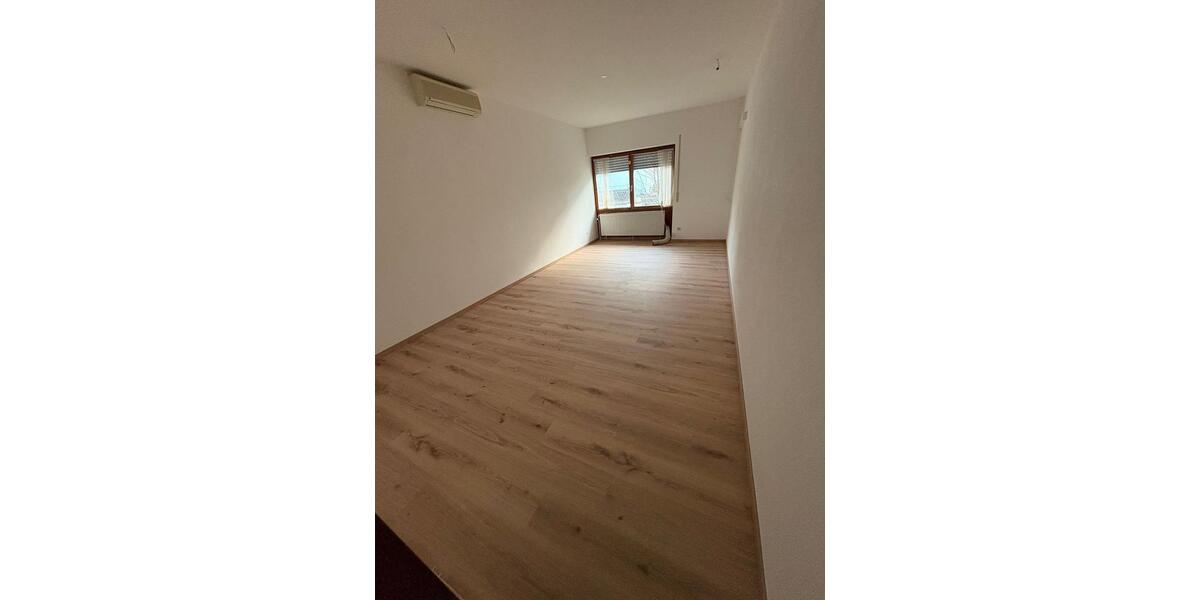 Gewerbeobjekt Lenting - 1.690&euro; | Angebot:25982661