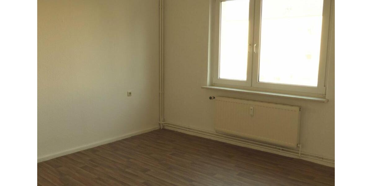 Schöne ruhige 2,5-Raum-Wohnung in 8-Familienhaus 2.5 zimmer