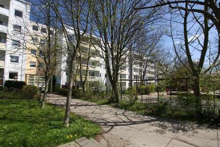 Wohnung zum Mieten in Gera 316,37 € 54.08 m² 2 zimmer