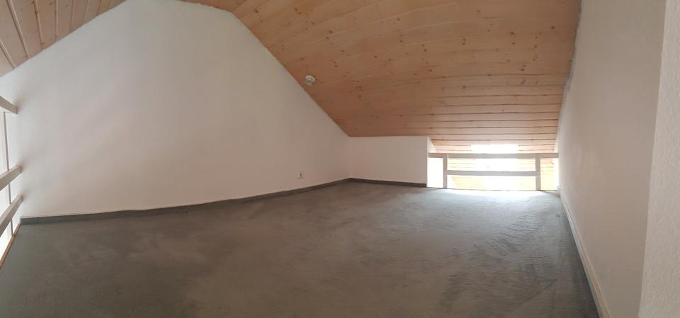 Dachgeschoßwohnung Abstatt - 2 Zimmer, 60 m&sup2;, 720&euro; | Angebot:26581366