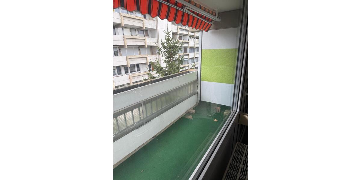 Etagenwohnung Rielasingen-Worblingen Worblingen - 4.5 Zimmer, 102 m&sup2;, 1.100&euro; | Angebot:24680749