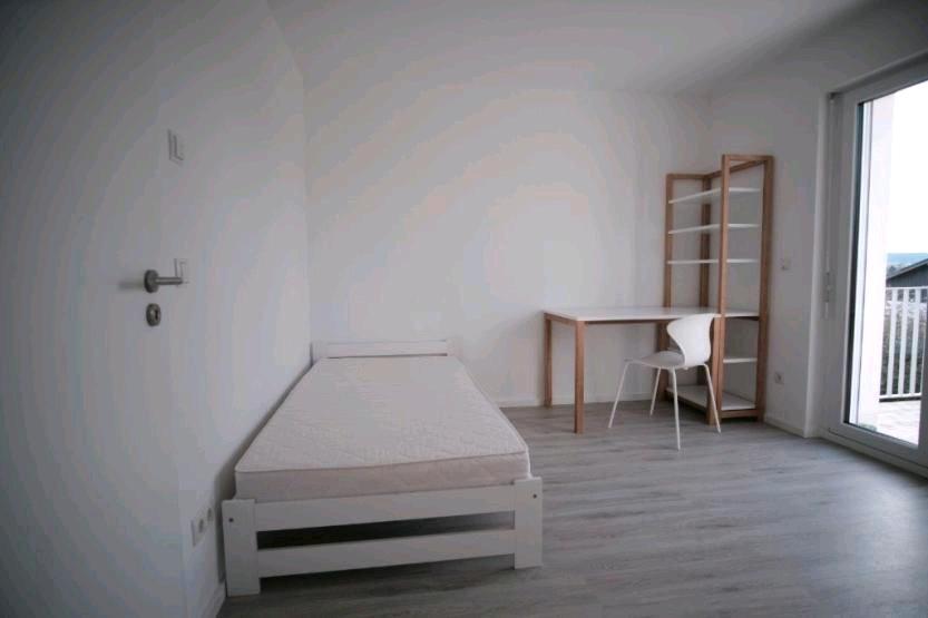 Wohnen auf Zeit Kieselbronn - 1 Zimmer, 12 m&sup2;, 420&euro; | Angebot:26642119