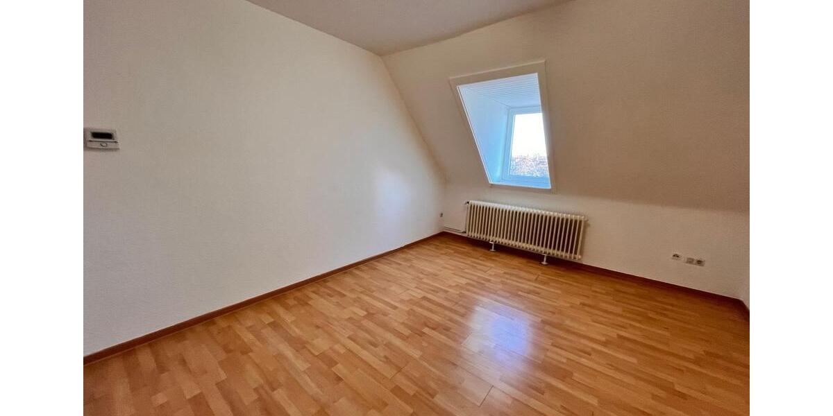 Dachgeschoßwohnung Hannover Vahrenwald-List - 2 Zimmer, 55 m&sup2;, 650&euro; | Angebot:24787671