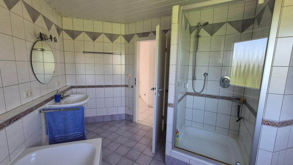 Dachgeschoßwohnung Königsbach-Stein Stein - 4.5 Zimmer, 112 m&sup2;, 1.230&euro; | Angebot:26338868