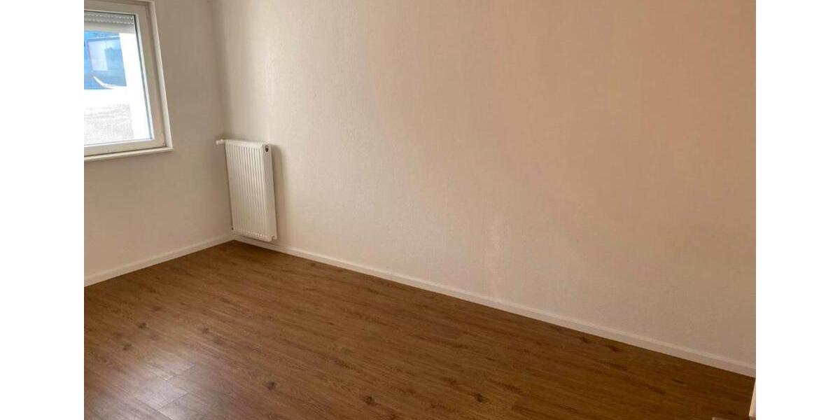 Erdgeschoßwohnung Aalen Unterkochen - 4 Zimmer, 93 m&sup2;, 1.365&euro; | Angebot:25329968