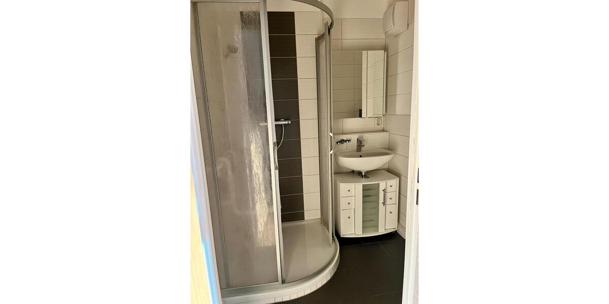 2-Raum-Wohnung 59 m² mit 2 Balkonen, Einbauküche & Aufzug 2 zimmer